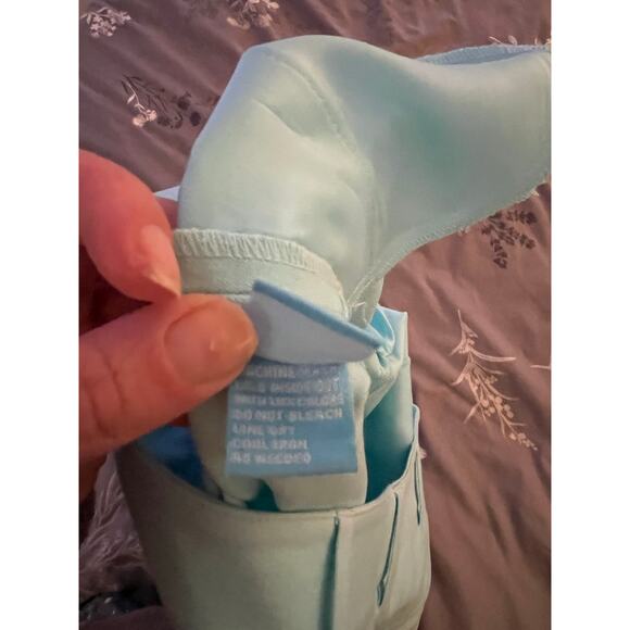 J.McLaughlin Scalloped Hem Mint Green Shorts - Size 6 - Picture 11 of 11